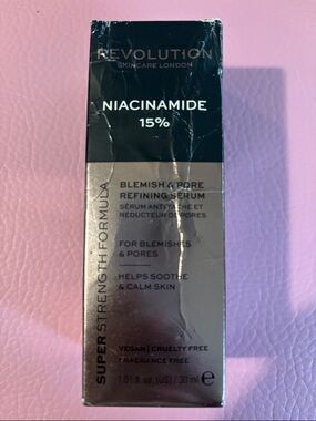 Revolution Niacinamide 15% Blemish & Pore Serum - Super Strength Formula